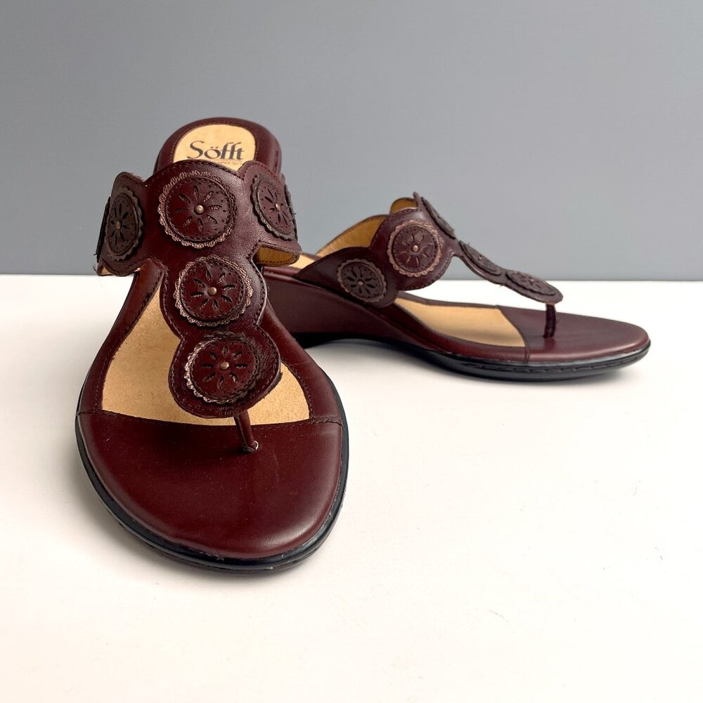 Söfft brown leather wedge sandals size 9M